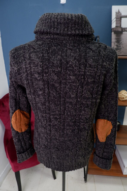 Кофта Funky Buddha на пуговицах 48 размер