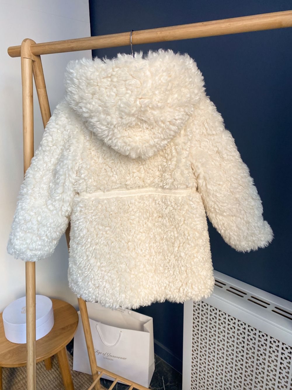 Новое меховое пальто Zara, 128