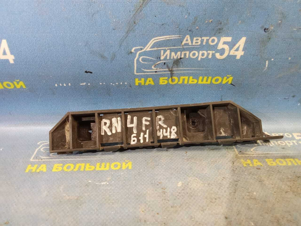 Крепление бампера переднее правое Honda STREAM 2000-2003