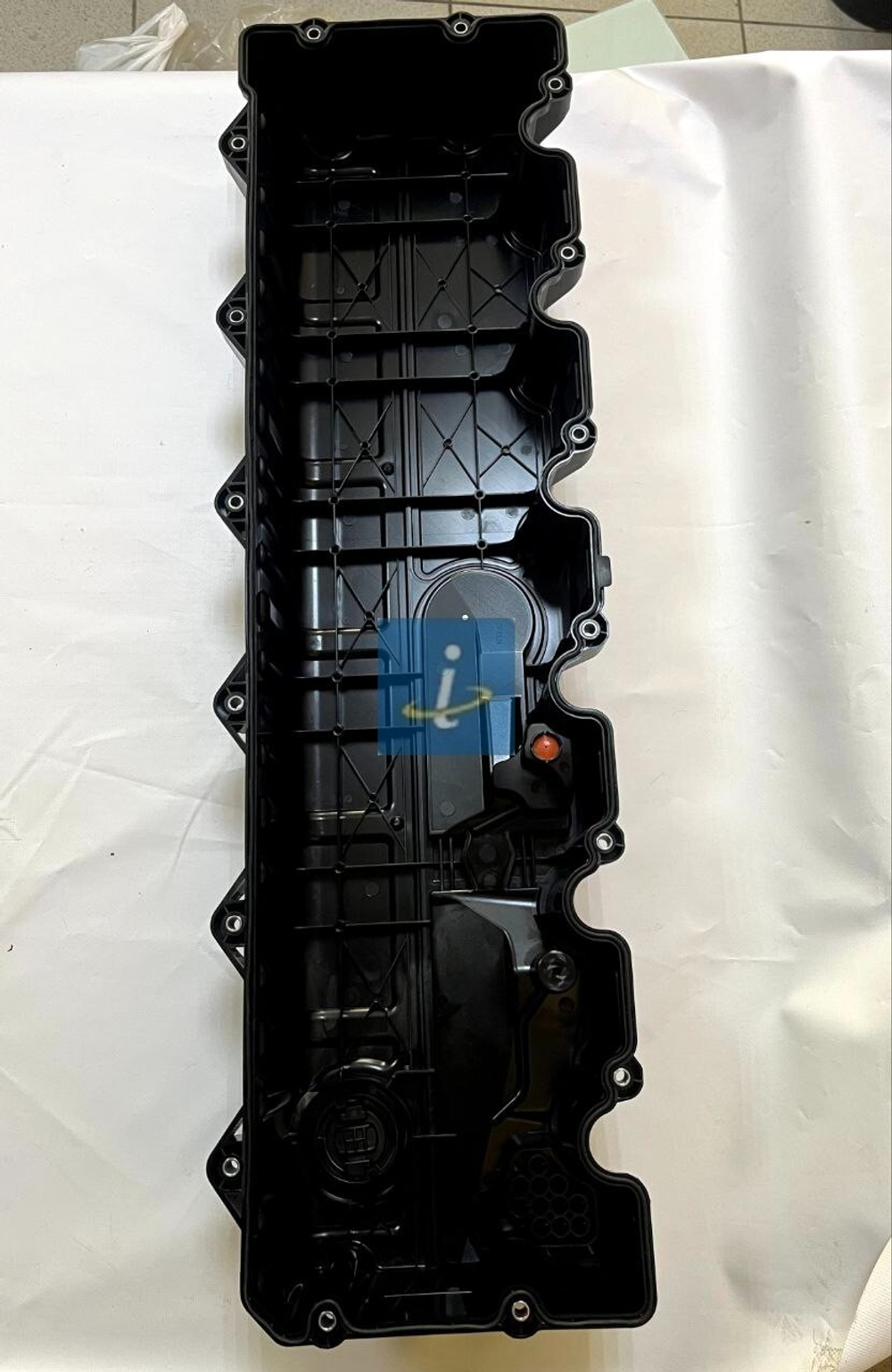 Крышка головки цилиндров (крышка клапанная) 536.1003260