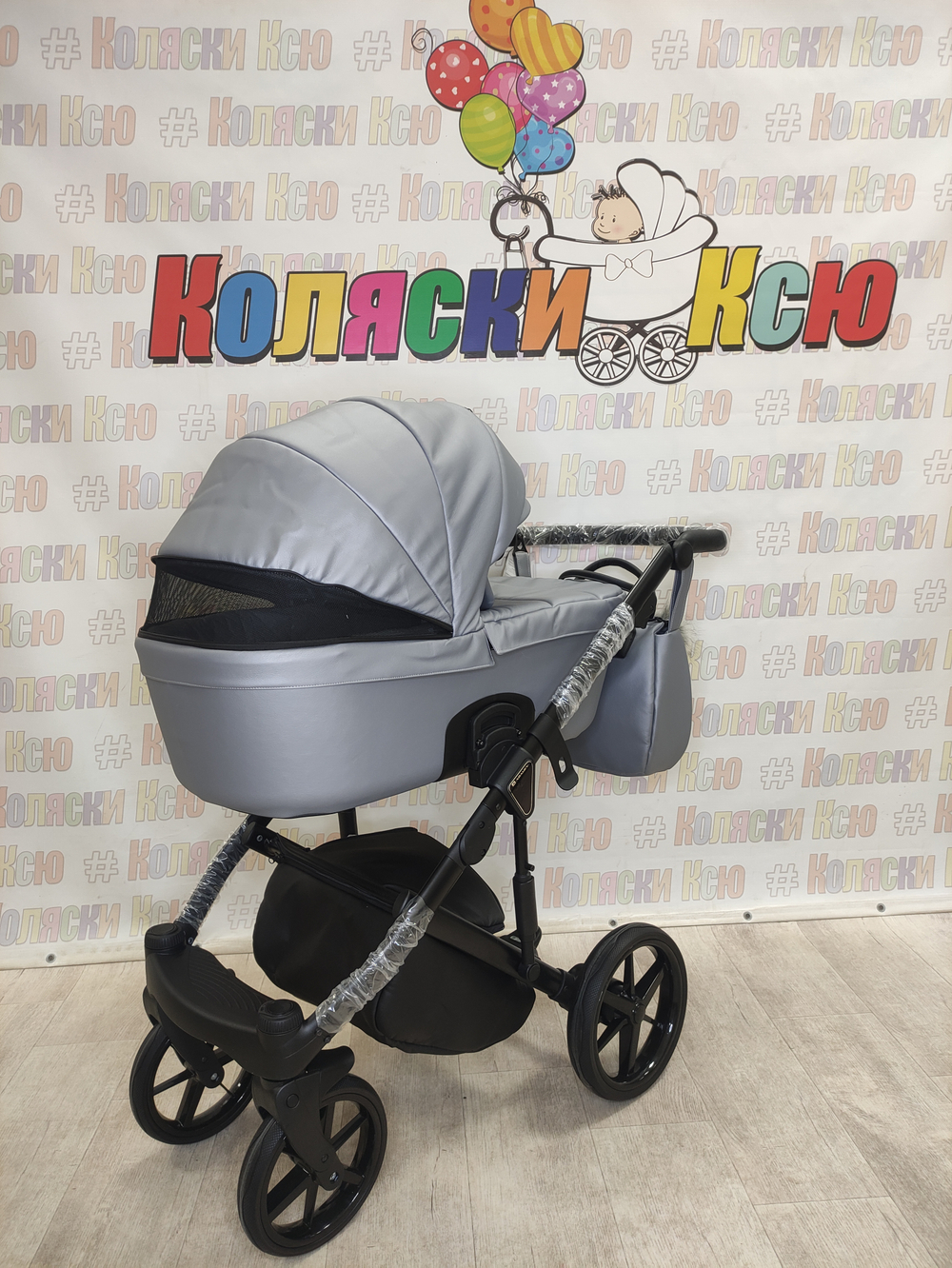 Коляска модульная Adamex Lumi Deluxe L-SM3