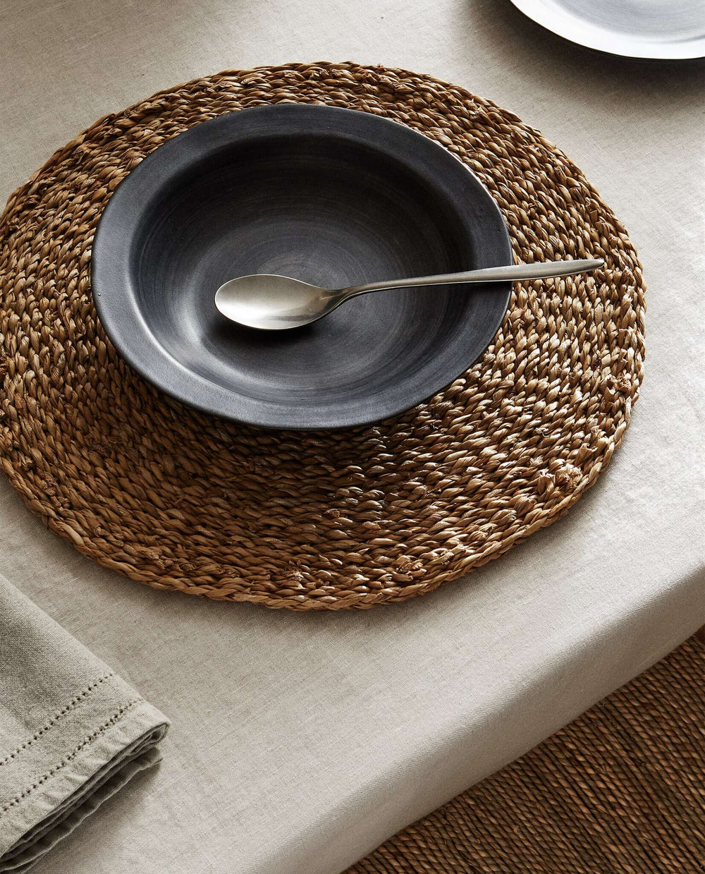 ZARA HOME ПОДСТАВКА ИЗ ПЛЕТЕННОГО ВОЛОКНА