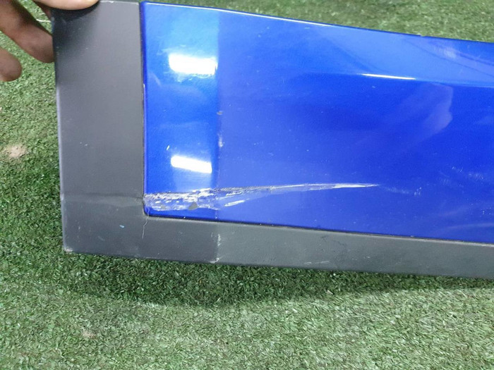 Накладка двери задняя правая Jaguar E-PACE (2017-н.в.)