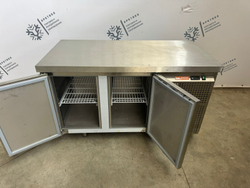 Стол холодильный HIСOLD GN 11 TN O