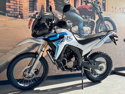 VOGE 300 Rally white