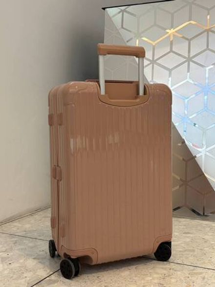 Чемодан Rimowa