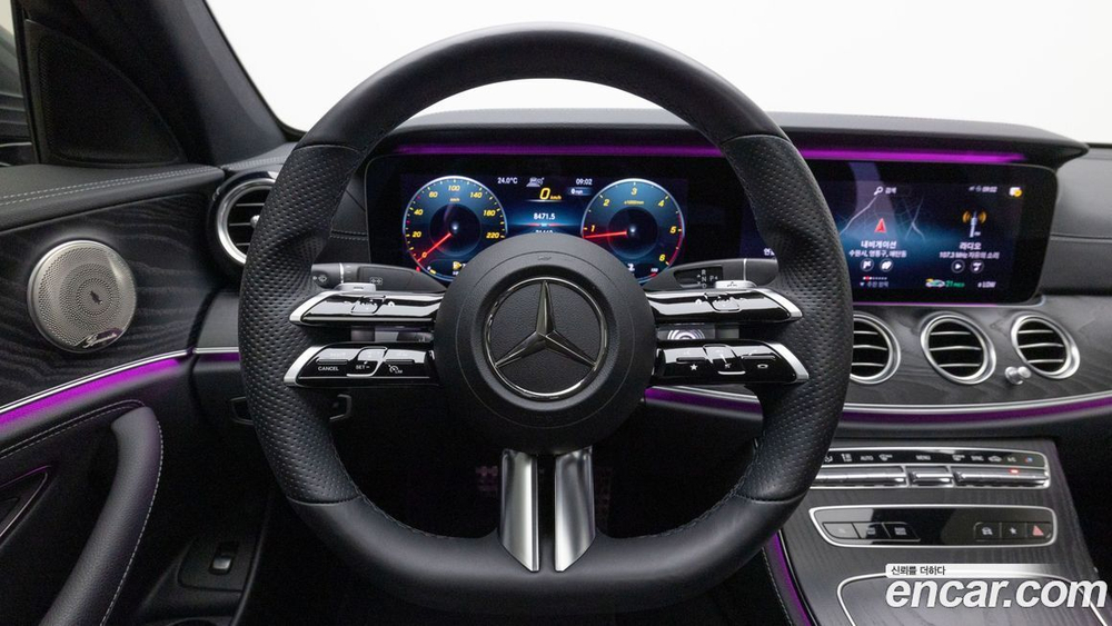 Mercedes-Benz E-Class W213 E220d 4MATIC AMG Line (08.2021)