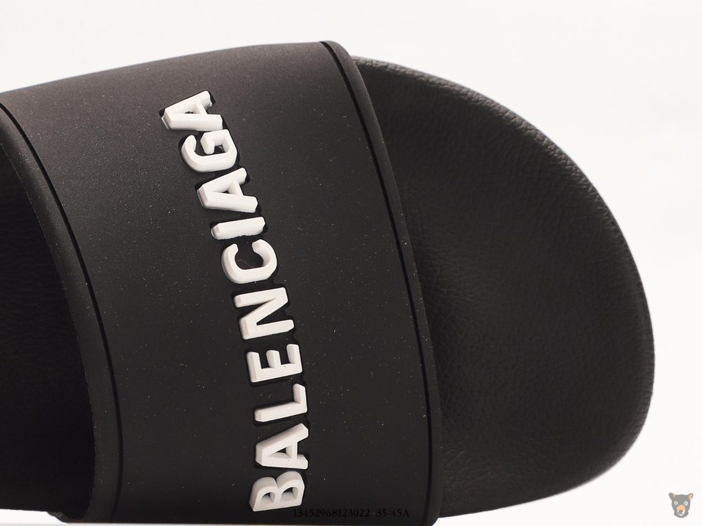 Слайдеры Balenciaga Logo Pool Slides