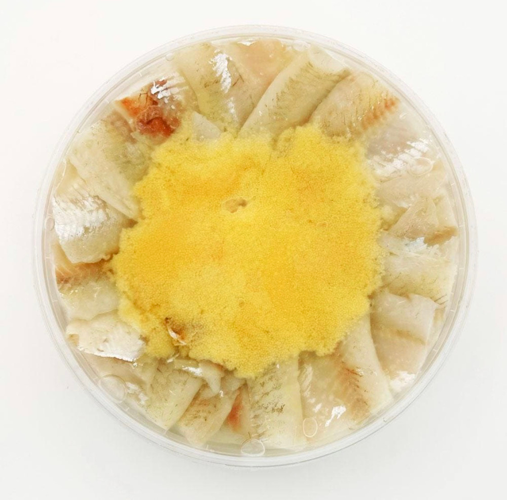 Корюшка слабосоленая с икрой, ломтики в масле, 500 гр