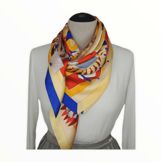 Платок 110x110 см AV-HA11102