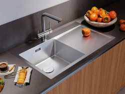Кухонная мойка Omoikiri Akisame 86-IN-R