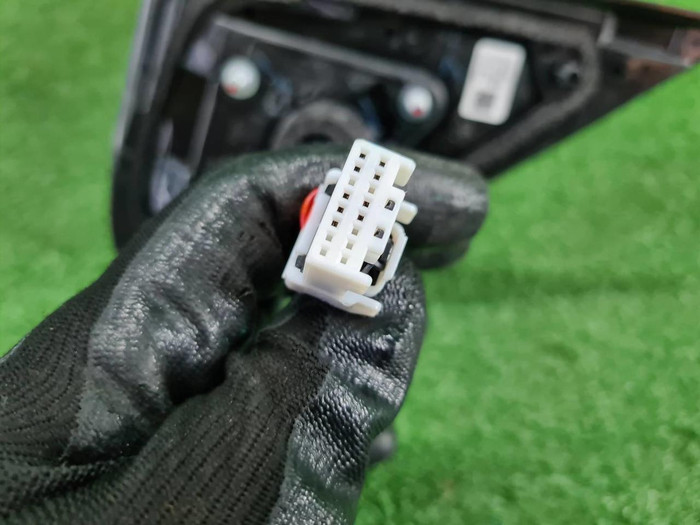 Зеркало левое Mitsubishi Pajero Sport 3 (15-нв) 9к