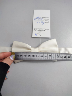 Галстук-бабочка белый