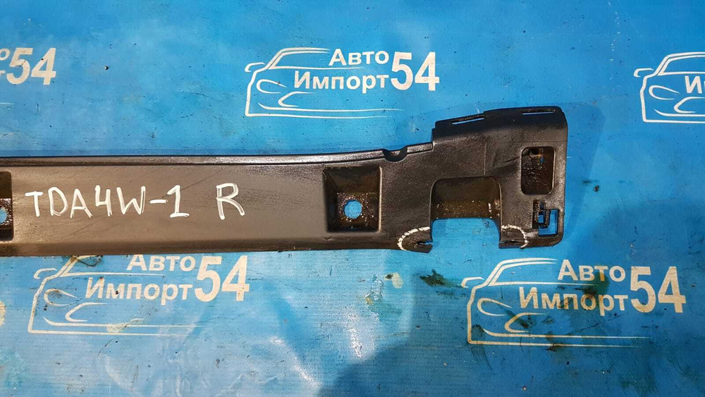 Порог правый пластиковый SUZUKI ESCUDO 2008