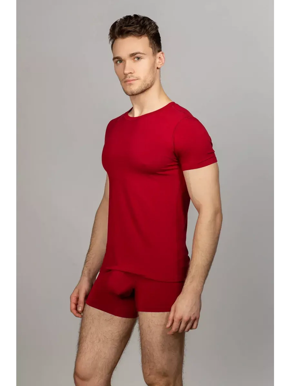 Футболка спортивная однотонная