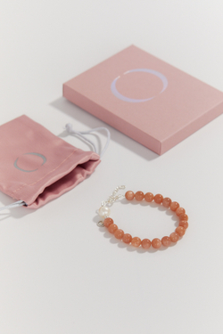 Браслет SPARK OF JOY из солнечного камня