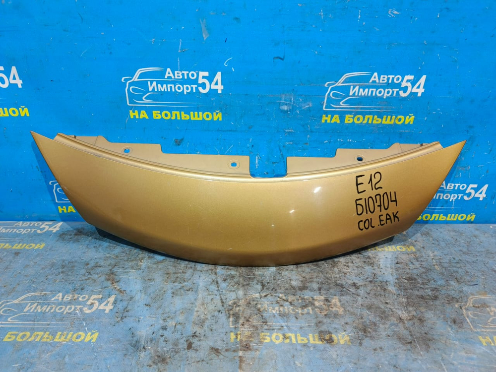 Решетка радиатора NISSAN NOTE 2012-2016