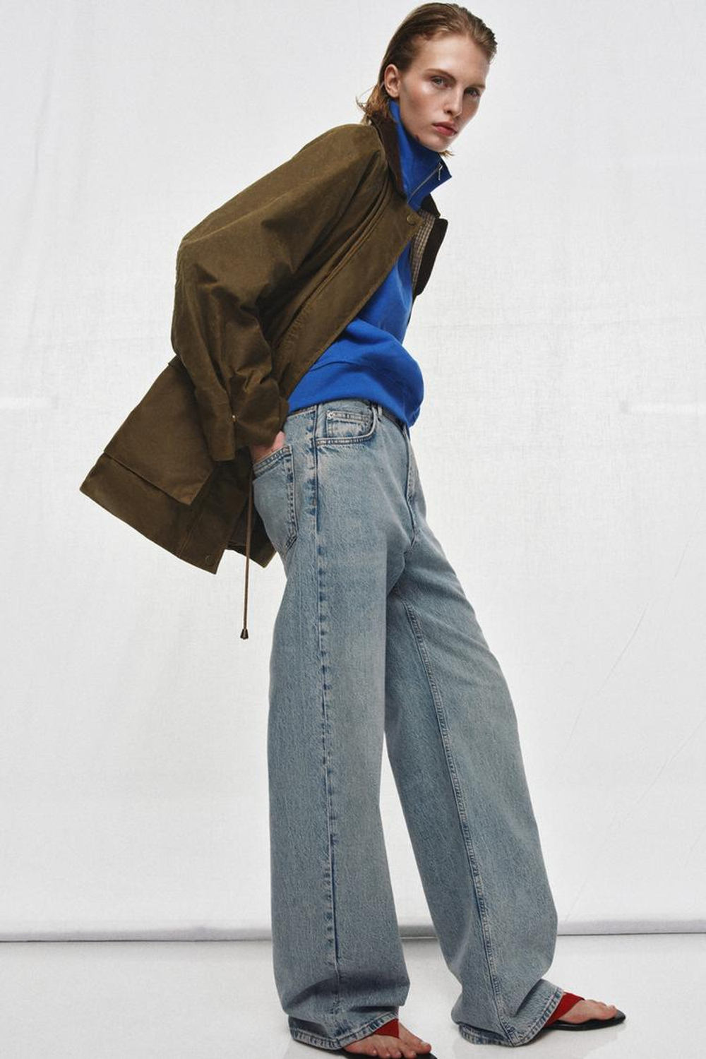 ZARA КУРТКА С ВОЩЕНЫМ ПОКРЫТИЕМ И ВЕЛЬВЕТОВЫМ ВОРОТНИКОМ — ZW COLLECTION, ОЛИВКОВЫЙ