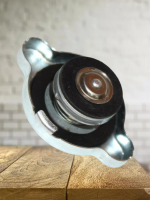 Крышка радиатора (0.9) F1304000 для Lifan Smily, Лифан Смайли