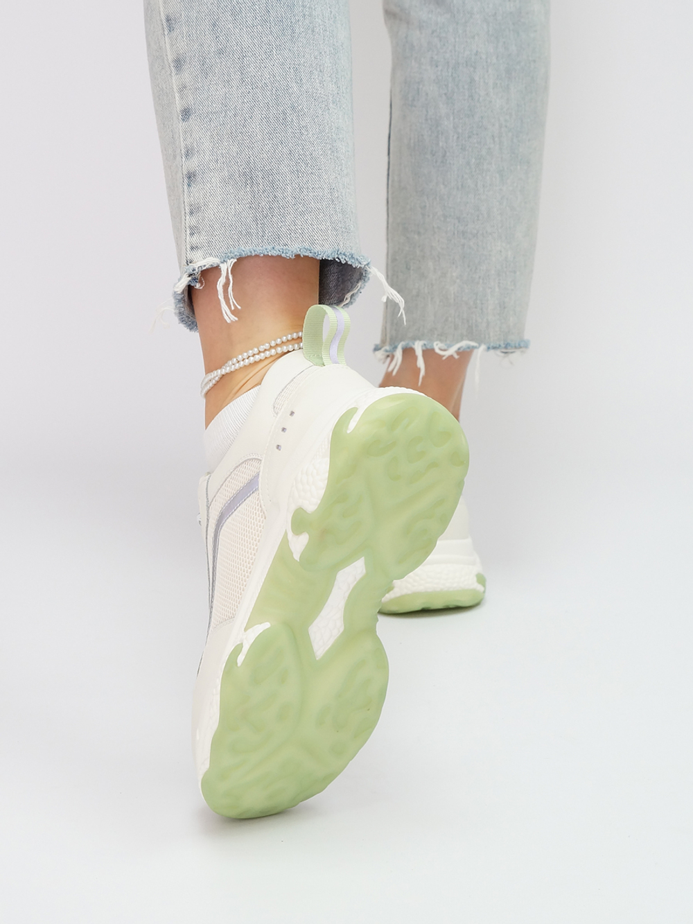 Кроссовки женские демисезонные