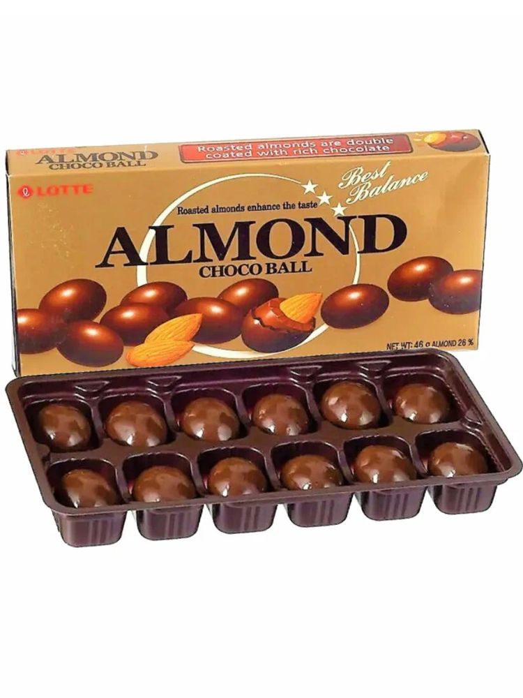 Миндаль в шоколаде Lotte Almond choco balls 46 г