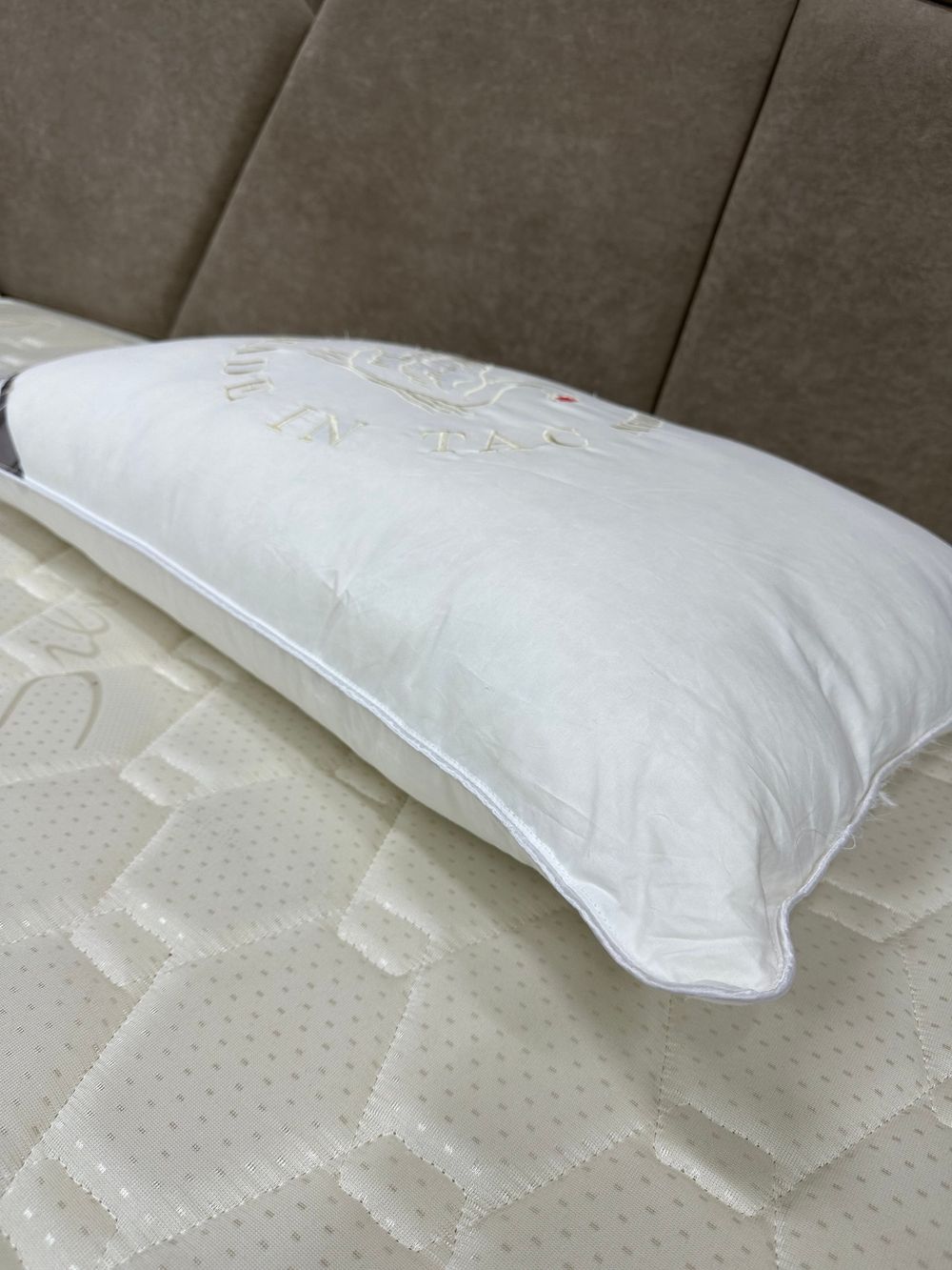 Подушка Кит ПУХ 50/70