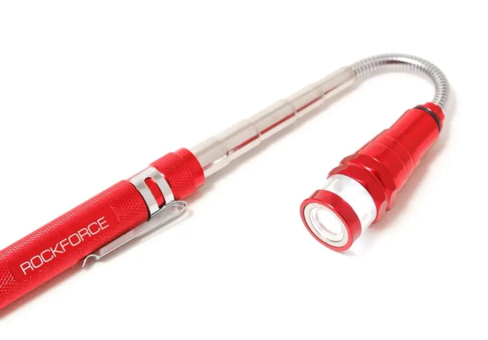 Фонарь телескопический с магнитом (3LED, 2.27кг, L:178-587мм), в блистере RockForce##Rock FORCE RF-686ML3
