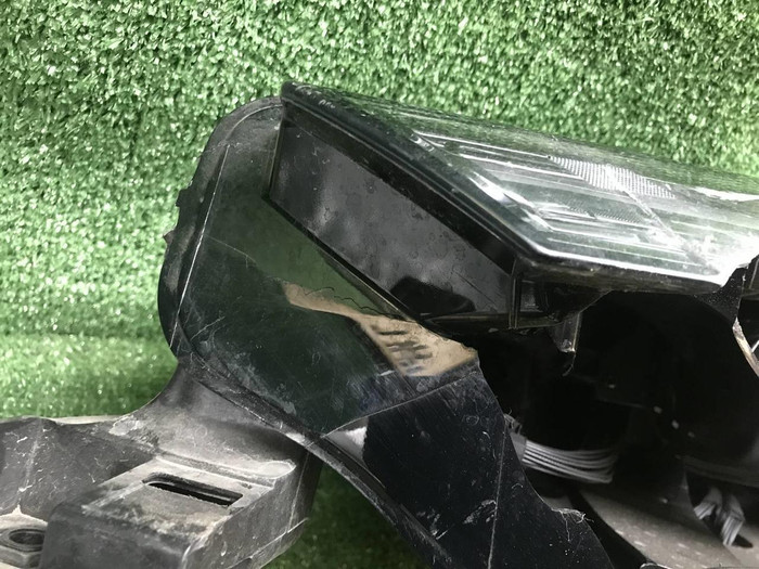 Битая Фара левая JAECOO J8 (2024-н.в.)