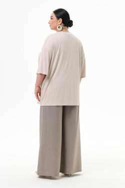 Футболка из вискозы в рубчик сливочная