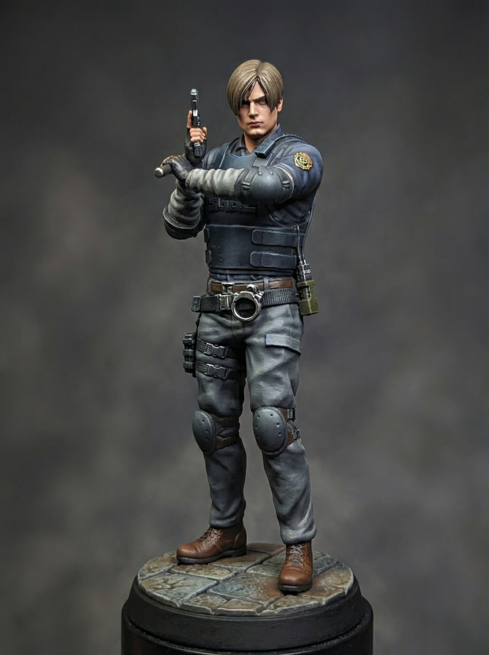 Leon Kennedy Леон Кеннеди Resident Evil Обитель зла Коллекционная Фигурка Аниме
