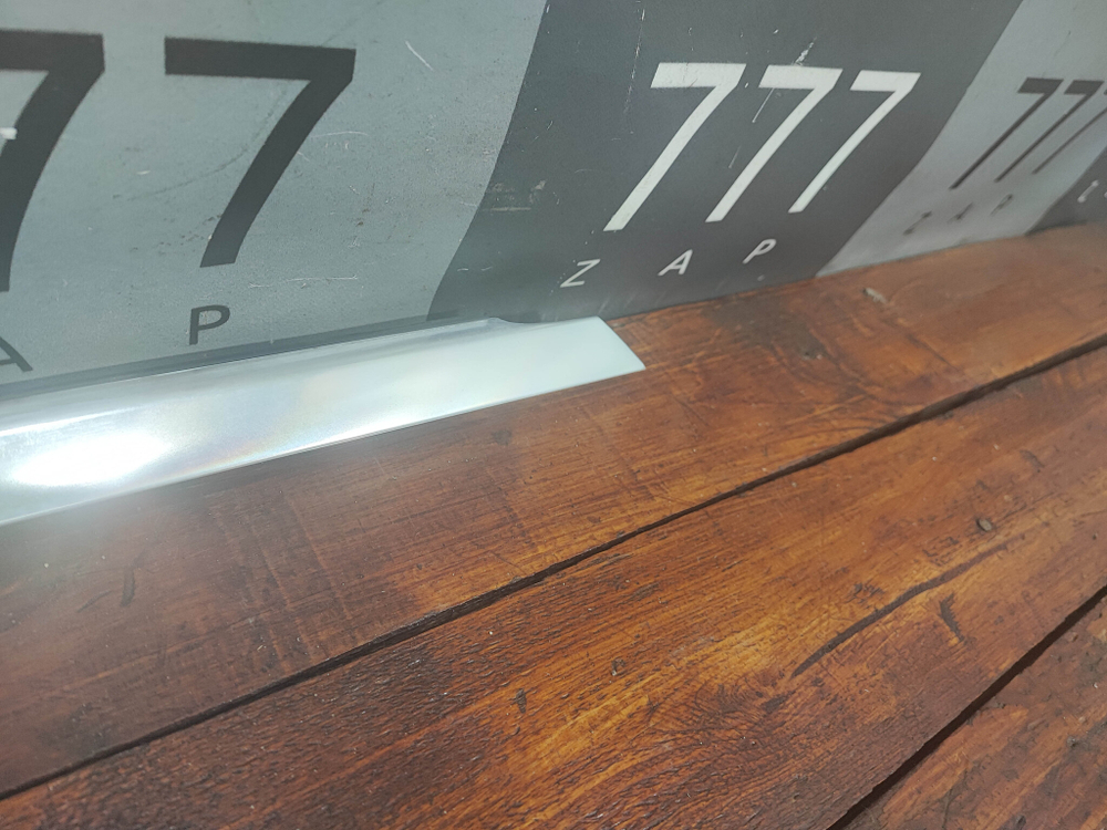 Молдинг стекла двери Mercedes S-Class (W222) 13-20 Б/У Оригинал A2226730265