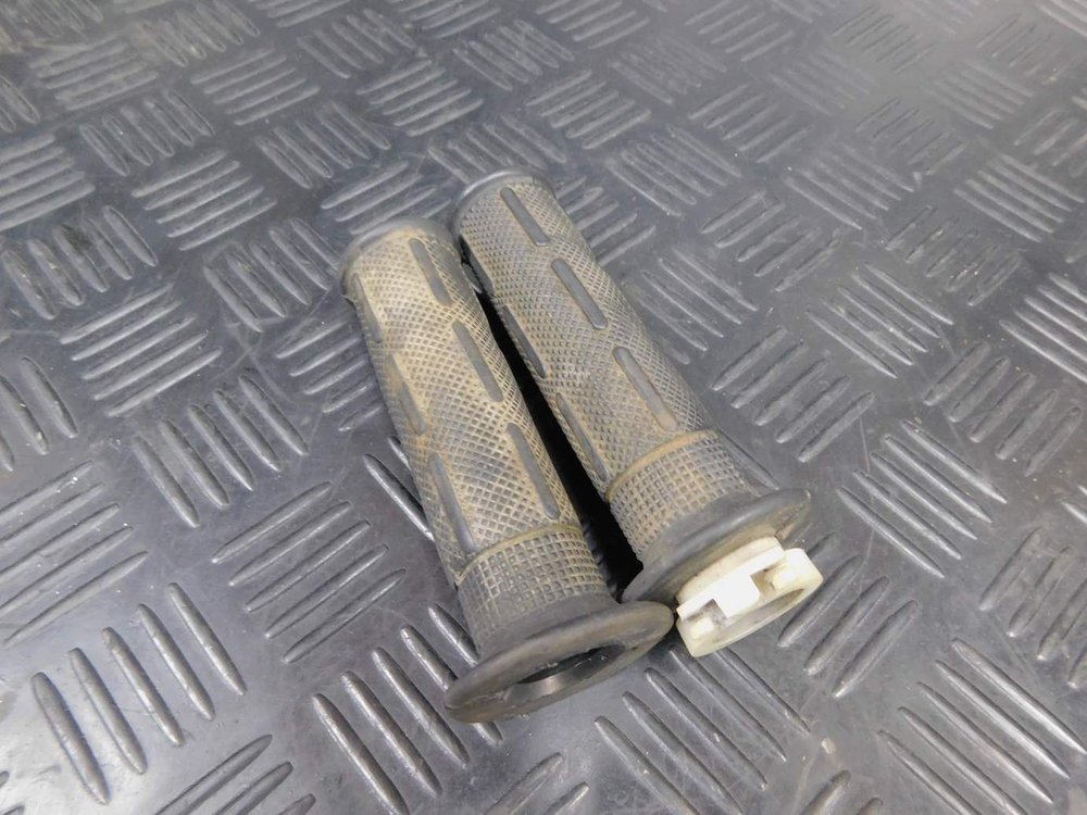 Ручка газа с грипсами Kawasaki ZZR 400 98 053109