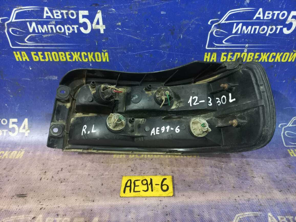 Стоп левый TOYOTA COROLLA 1991