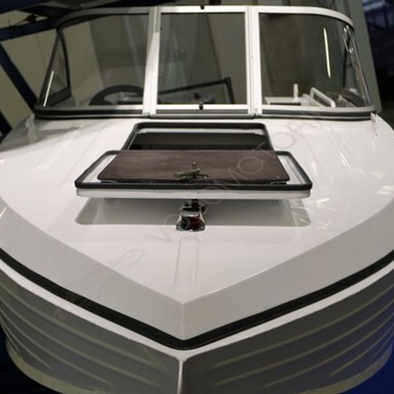 Алюминиевая лодка Trident 450 PRO