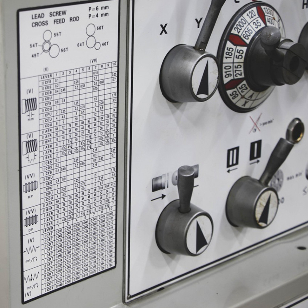 PROMA SPF-1000PS универсальный токарный станок с УЦИ