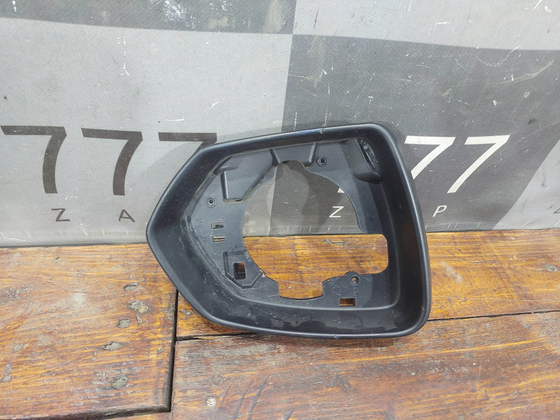 Корпус, Рамка зеркала правого Haval Jolion 21-нв Б/У Оригинал 24773006