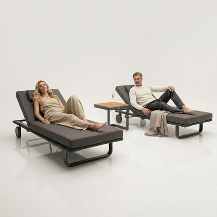 Шезлонг Ideal Patio КОСТА С на колесах, каркас карбон, матрас антрацит (с подушкой)