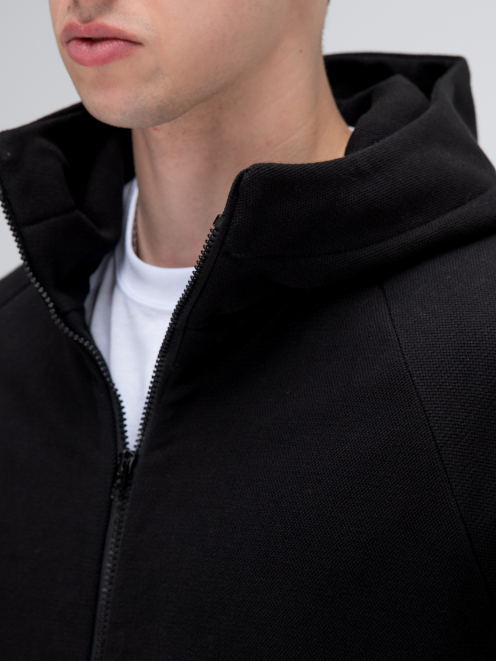 Толстовка на молнии с капюшоном теплая. Уголь