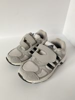 Кроссовки Adidas, 28