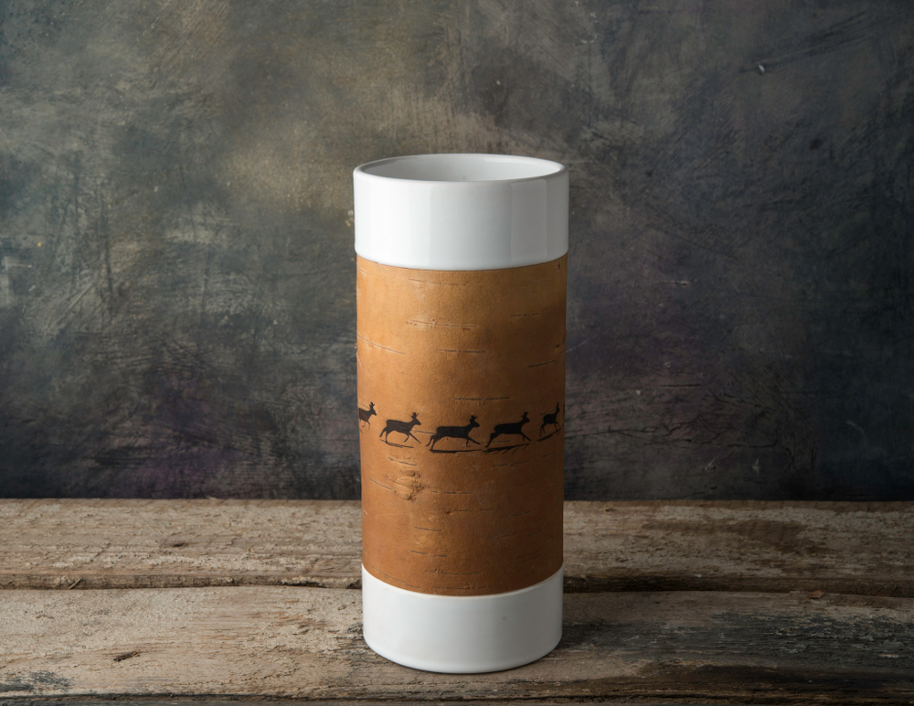 Ваза большая фарфоровая с берестой. Коллекция Олени или Рождественская