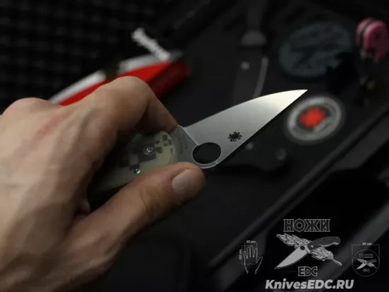Нож складной Spyderco Para 3 223GPCMO c клинком из стали CPM-S45VN, рукоять камуляжный G10