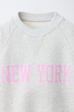 ZARA ТОЛСТОВКА С НАДПИСЬЮ В СТИЛЕ ПРЕППИ, СЕРЫЙ МЕЛАНЖ