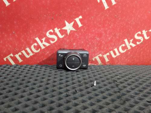 Блок управления внутренним освещением 2018г