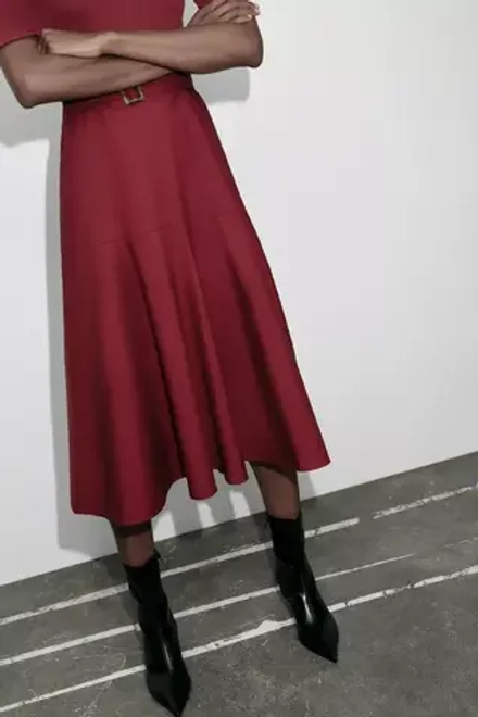 ZARA ПЛАТЬЕ ИЗ МЯГКОЙ ТКАНИ С РЕМНЕМ, ЦВЕТ БУРГУНДСКОГО ВИНА