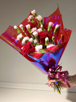 Летний солнечный букет с танацетумом и ароматными пионами Сара Бернард (С0034)