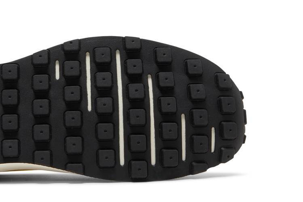 Кроссовки Nike Waffle One