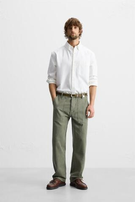 ZARA БРЮКИ REGULAR FIT ИЗ ТКАНИ С ЭФФЕКТОМ ПОТЕРТОСТИ, ТЕМНЫЙ ХАКИ