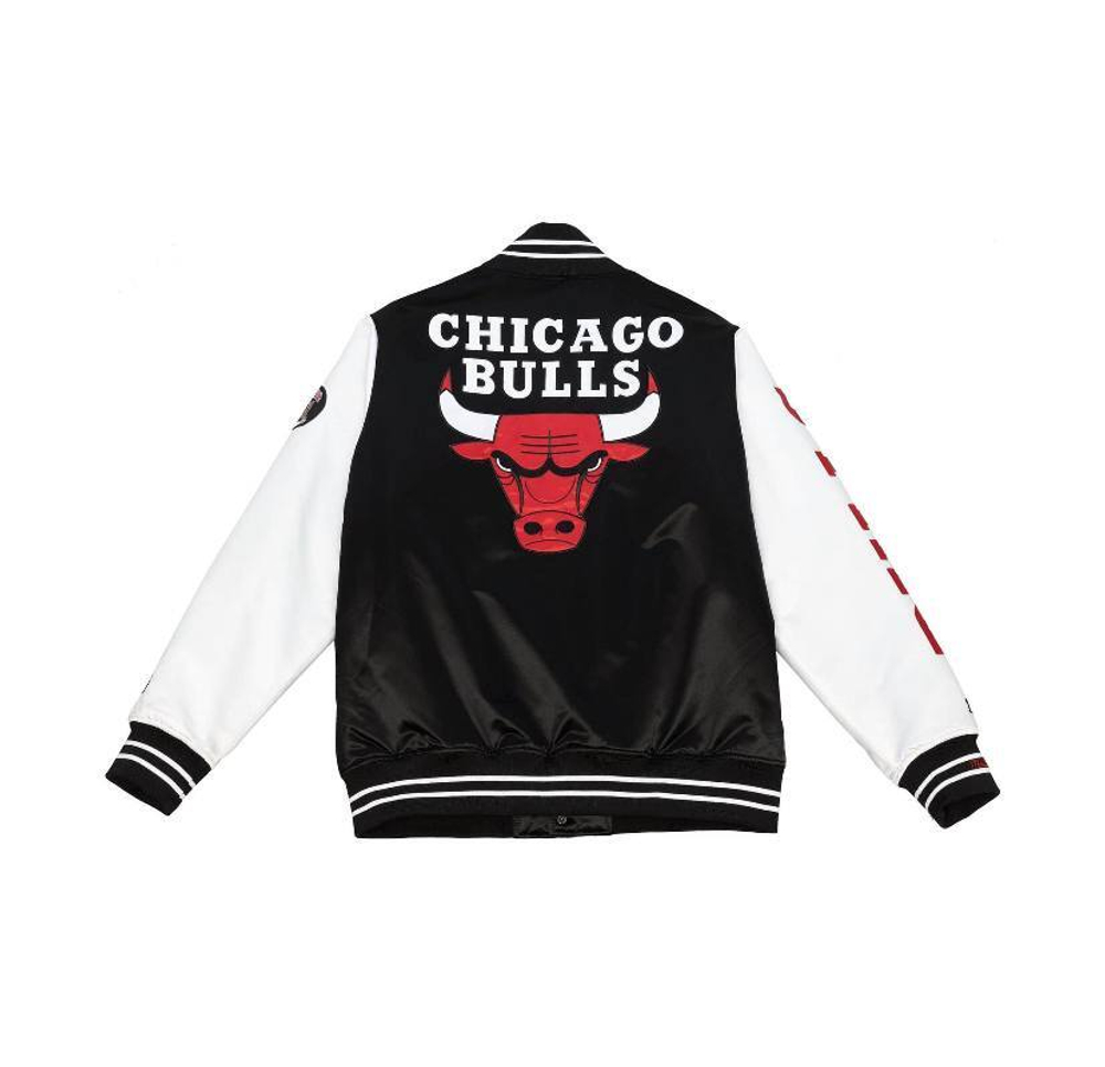 Бомбер Chicago Bulls