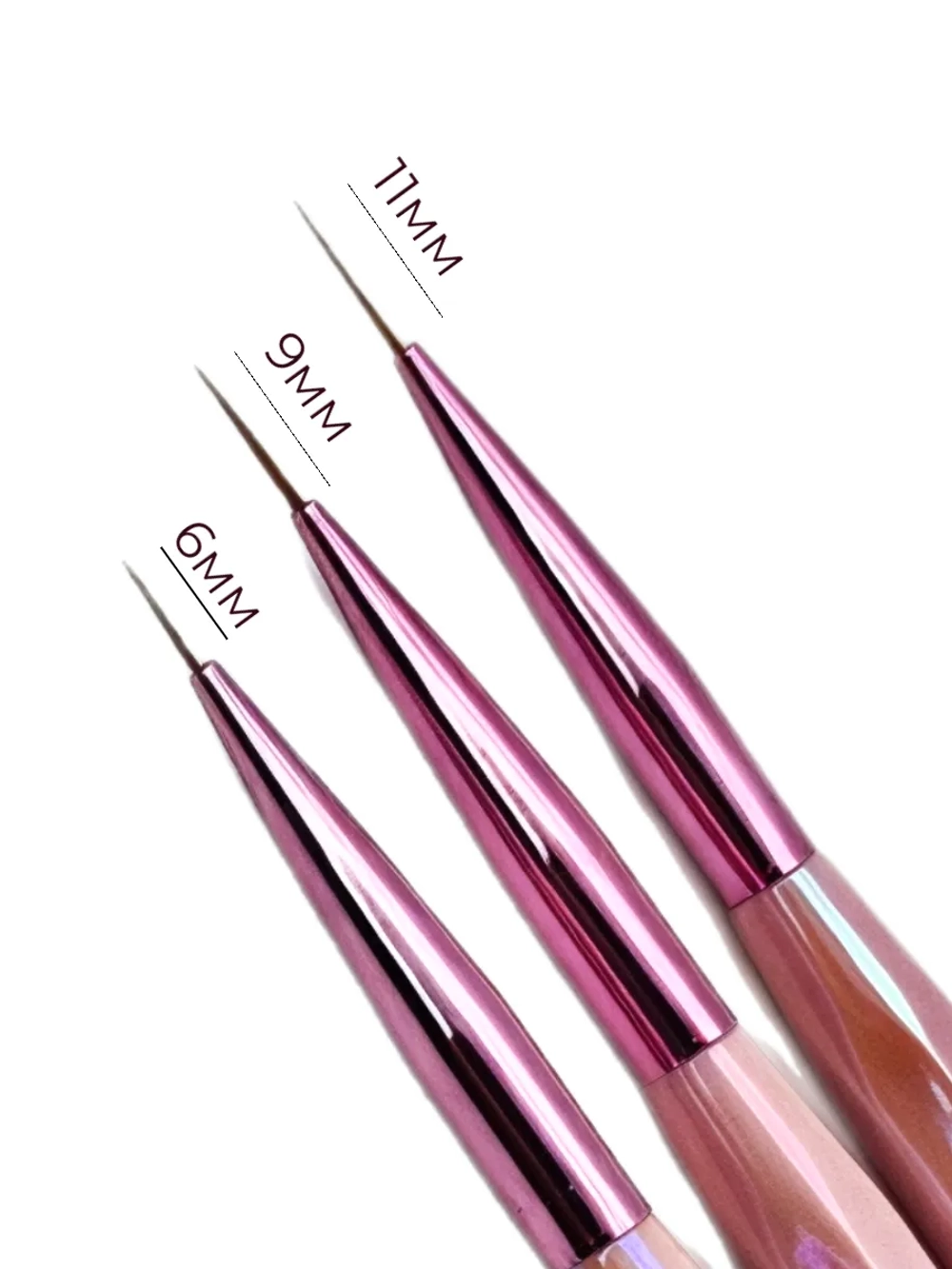 Кисти для маникюра, прорисовки тонких линий и френча