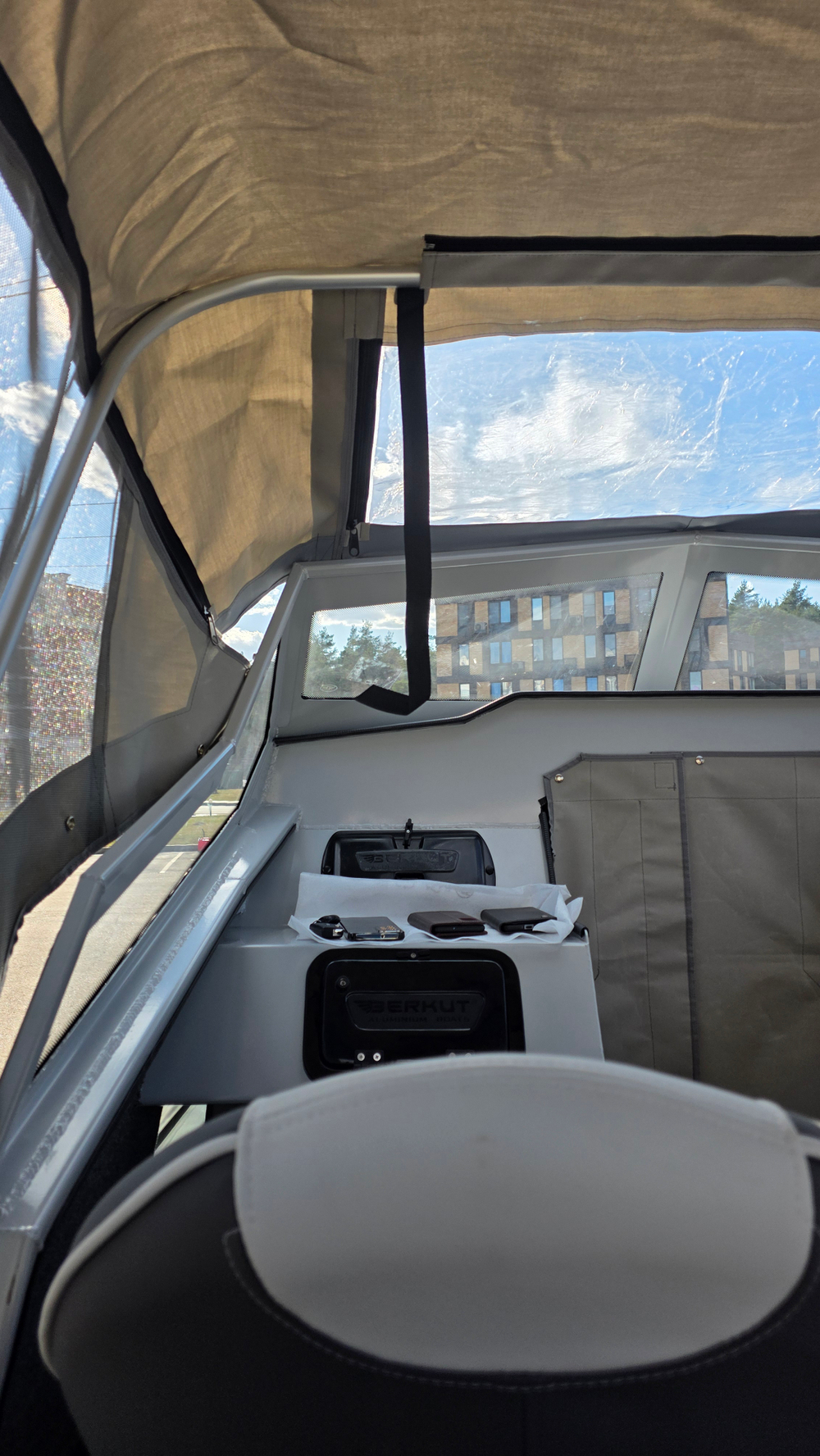 Тент ходовой Sunbrella